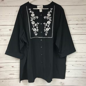 Plus Size Blouse Black White NWOT Size 2X